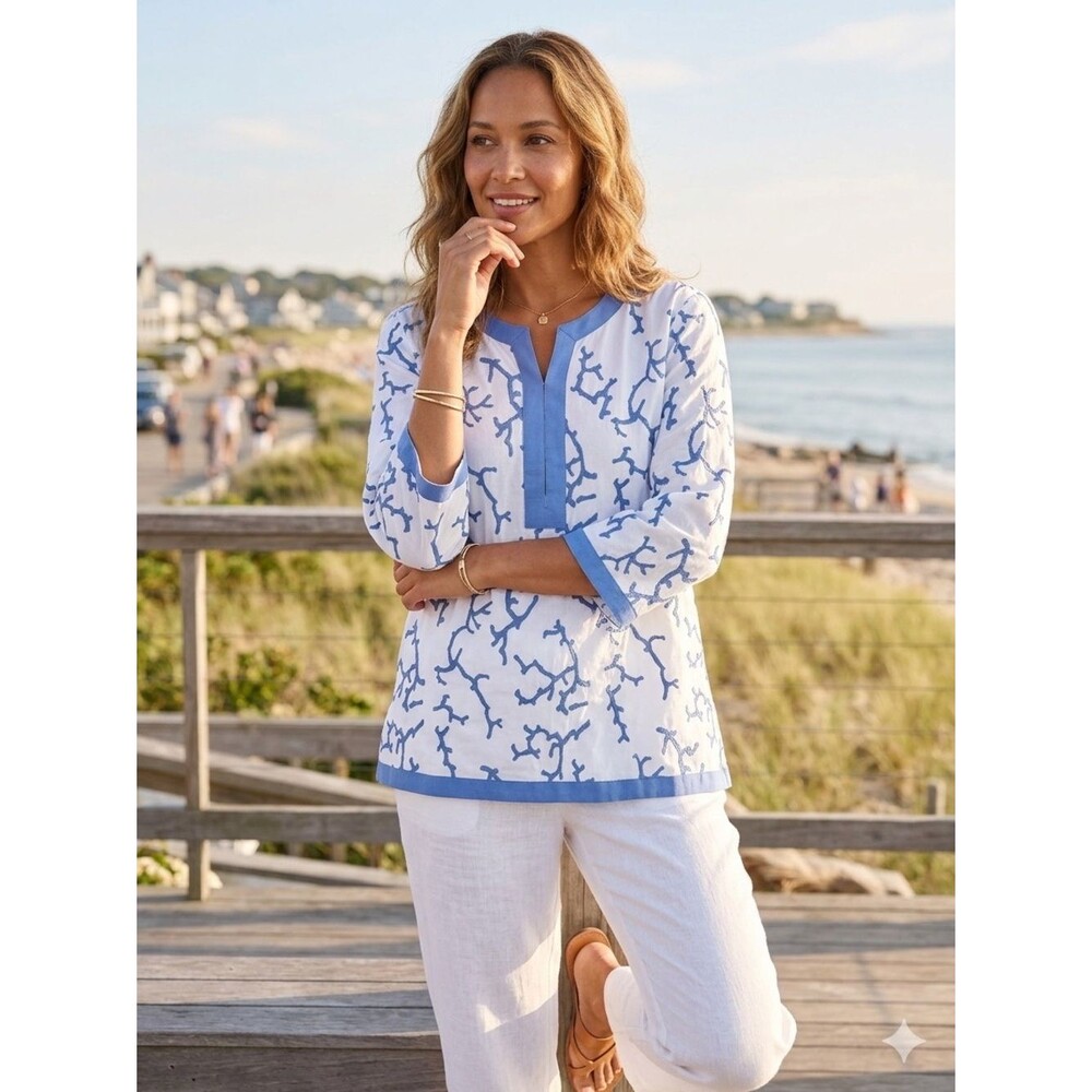 CJ Laing Blue White Embroidered Coral Print Tunic Top L Ocean Coastal Preppy